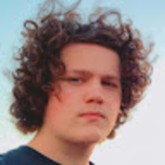 Meet your Posher, Carson - Picture 1 of 1